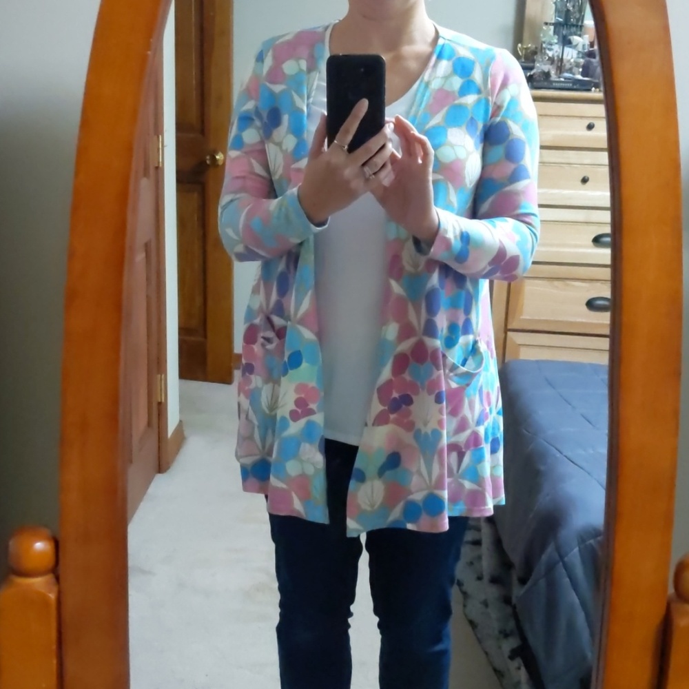 EUC Lularoe Caroline size S